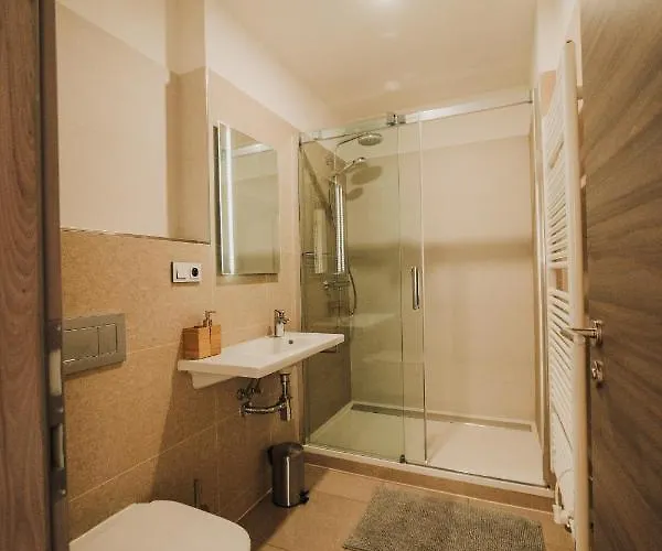 Appartement New Equipped In The City Center Plzeň