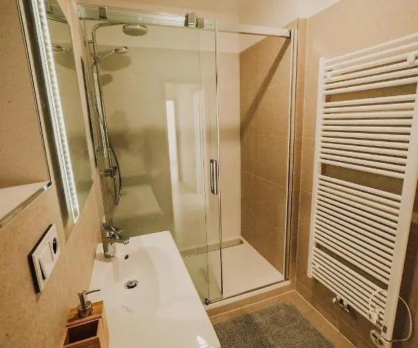 Appartement New Equipped In The City Center